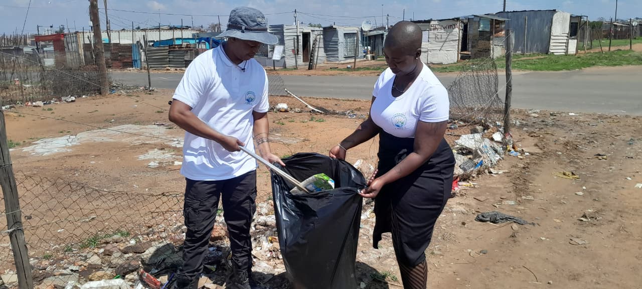 Wetland clean-up raises concerns over dumping in Mandela Section