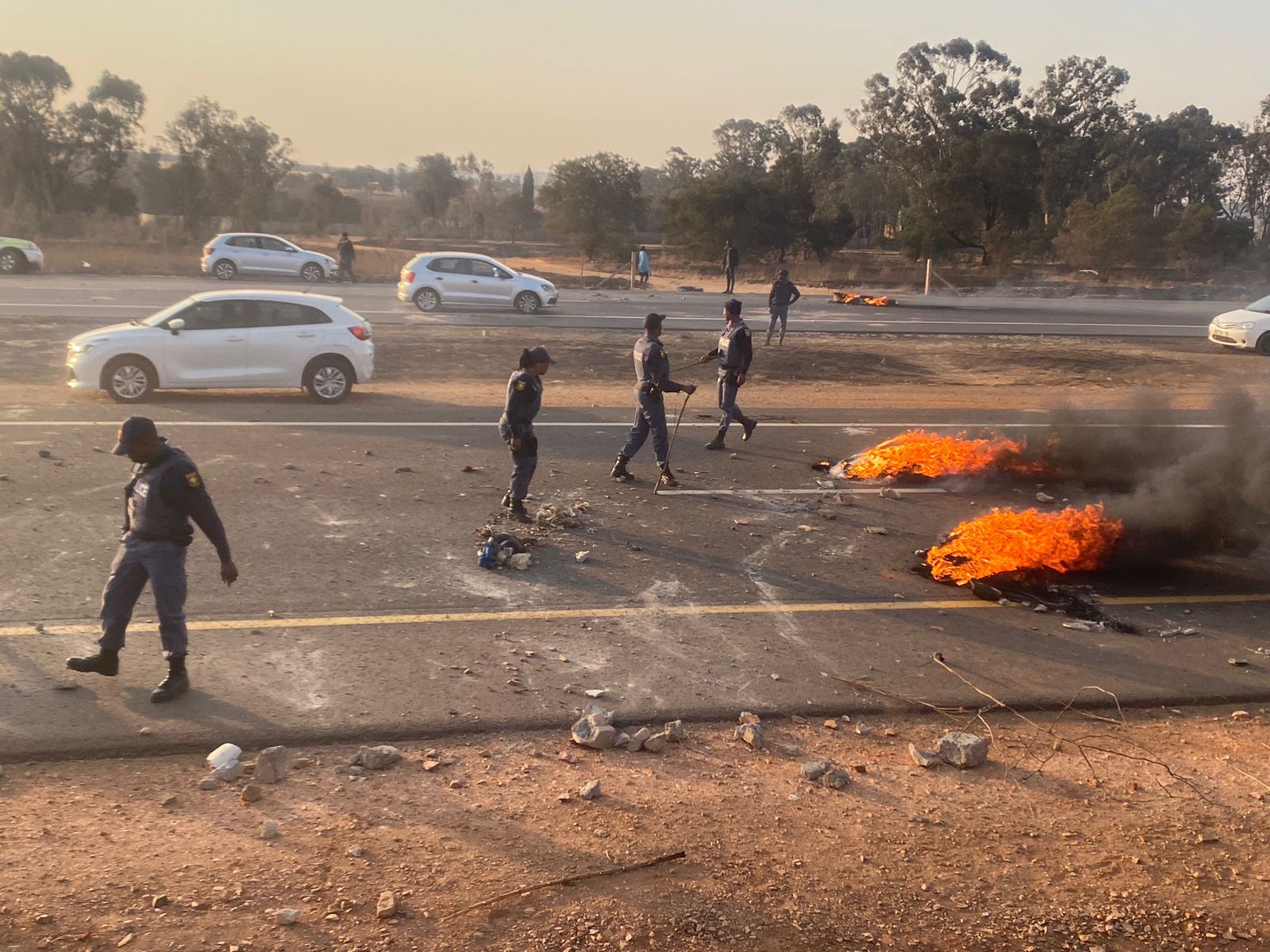 Delmas Protest continues on the N12 Freeway