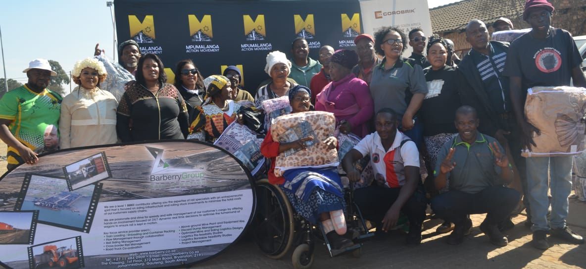 MAM graciously gives elders warm donations