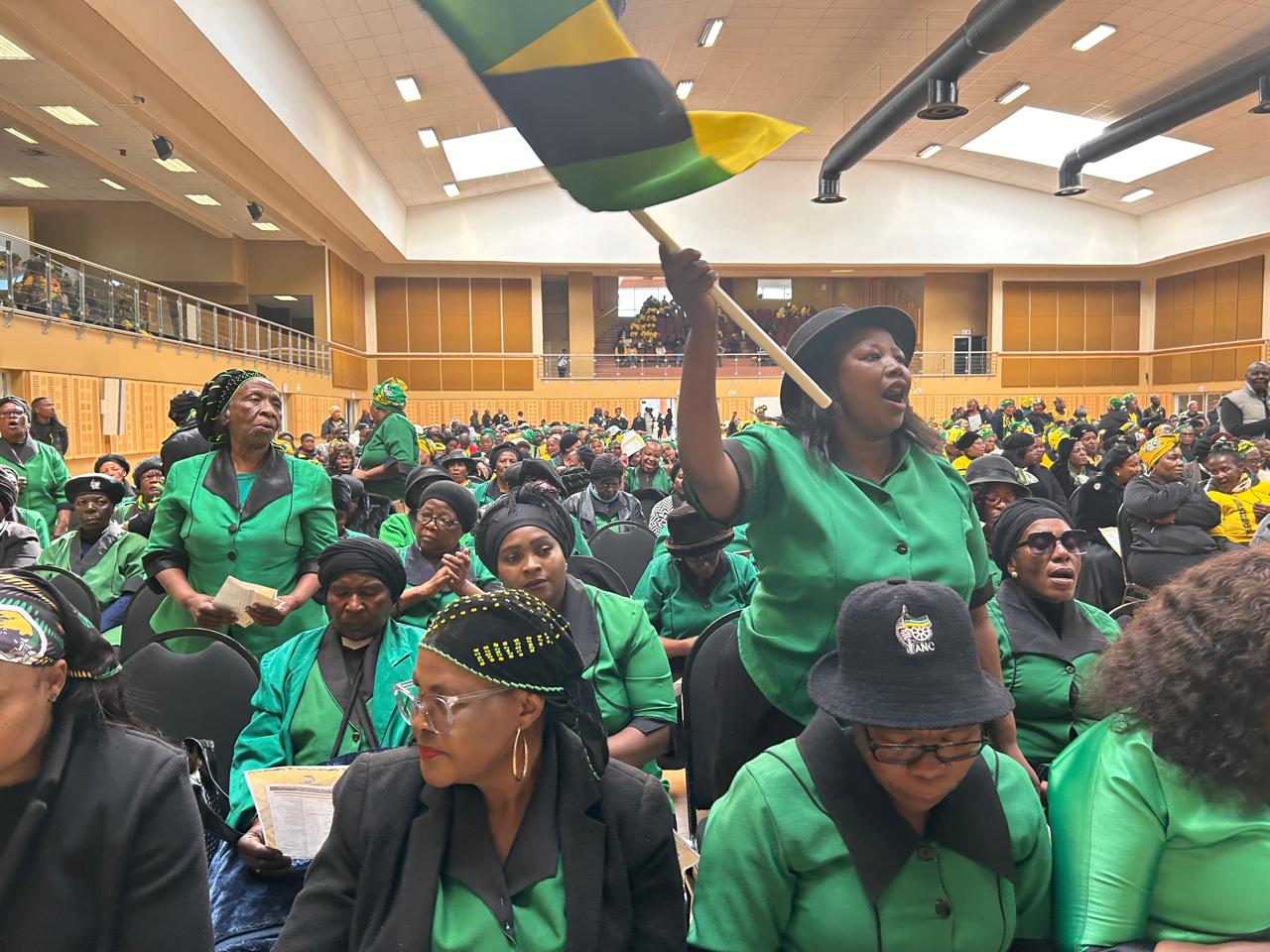 Multitudes mourn and commemorate former Deputy President, DD Mabuza