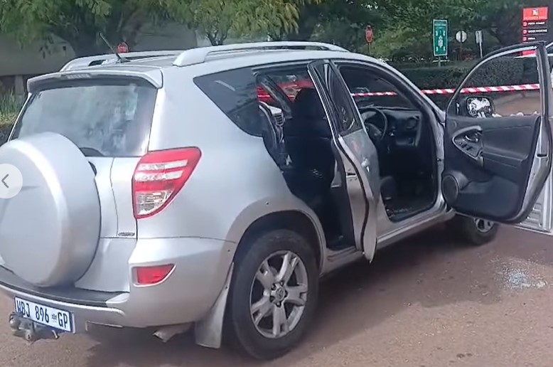 Highveld Mall robbery turns deadly, three suspects shot dead