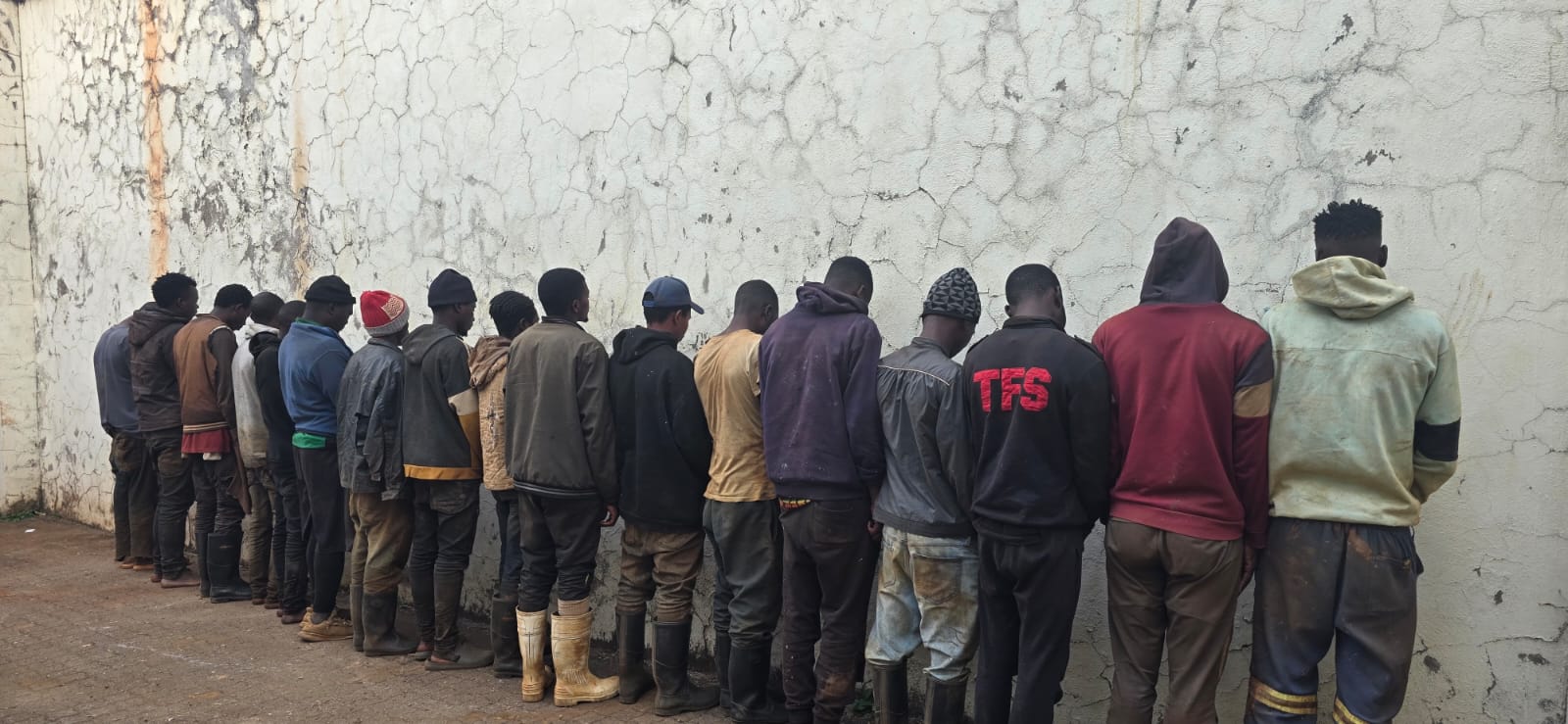 Residents accuse SAPS officers of misconduct during Middelburg raid