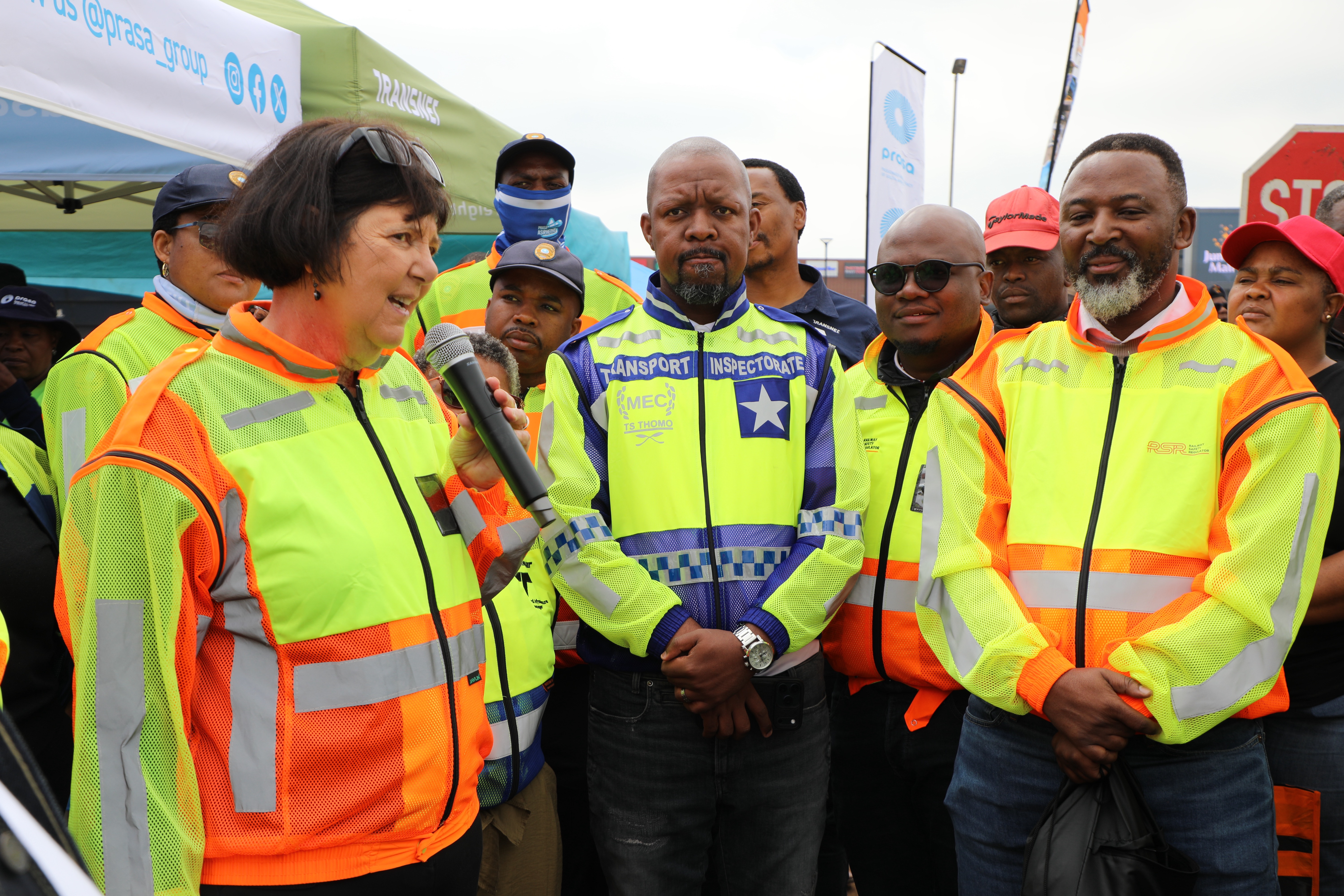 Creecy leads safety campaign at Witbank’s high-risk railway crossing